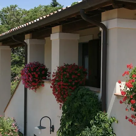 Alloggio per agriturismo La Pintura